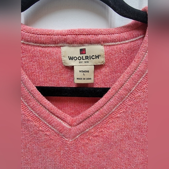 Woolrich Women's Winter Coral Heather Wool Blend V-Neck Sweater Size Large - Picture 3 of 4